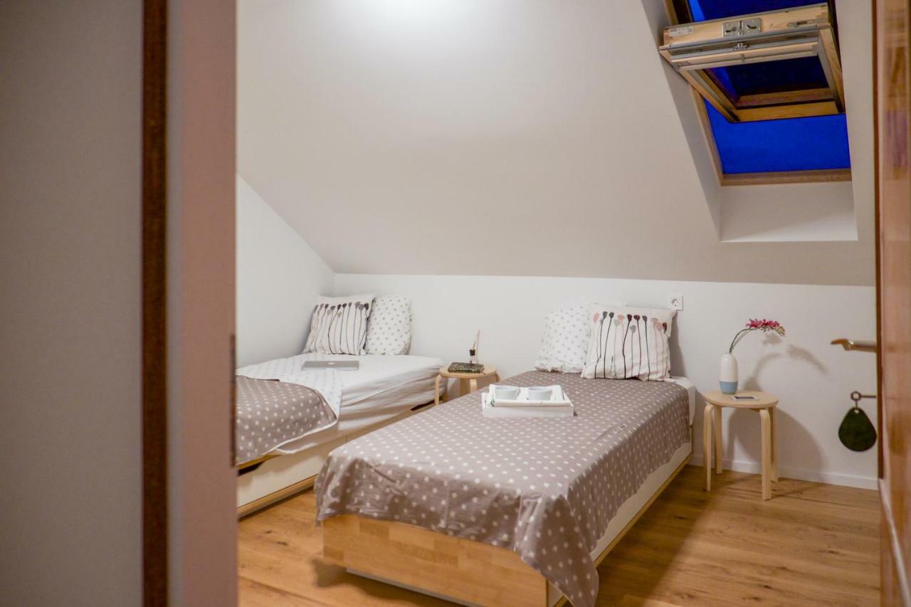 Home Apartments & Yoga Studio Bled-Recica Buitenkant foto