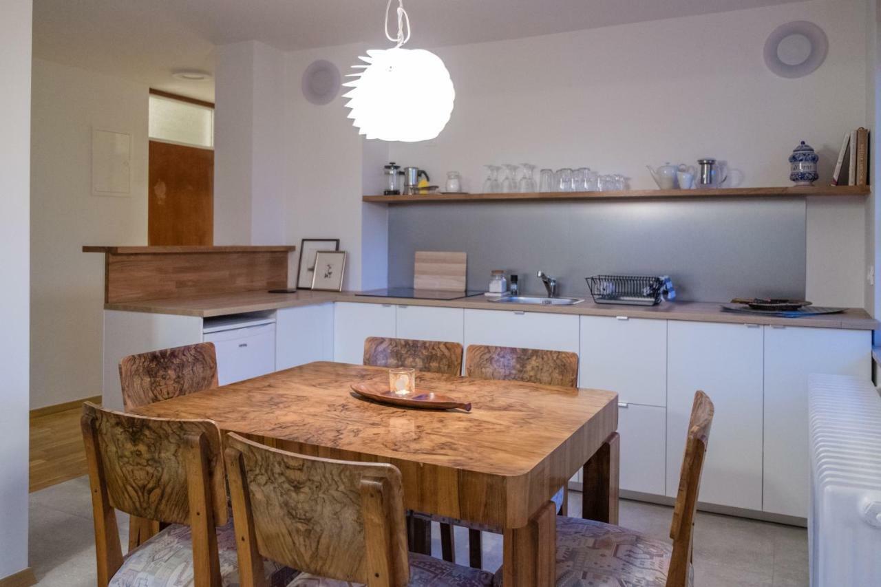 Home Apartments & Yoga Studio Bled-Recica Buitenkant foto