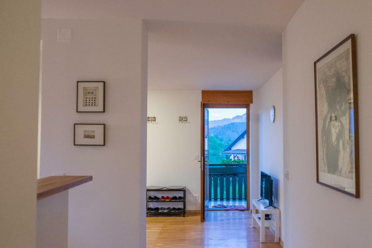 Home Apartments & Yoga Studio Bled-Recica Buitenkant foto