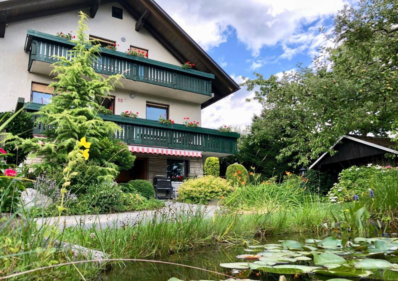 Home Apartments & Yoga Studio Bled-Recica Buitenkant foto