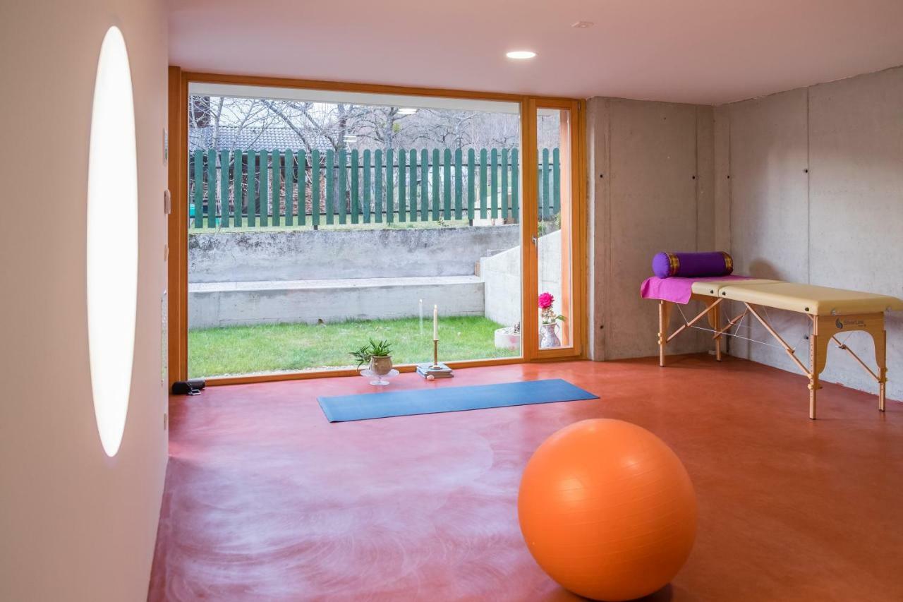 Home Apartments & Yoga Studio Bled-Recica Buitenkant foto